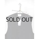 STILL BY HAND  /  VE01251   loop buttoned vest